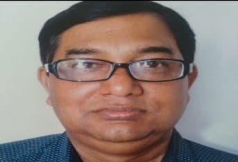 KAMESHWAR PANDIT